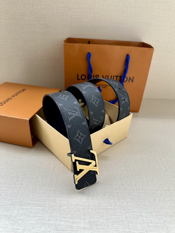 激安ルイヴィトンベルト着用イメージ